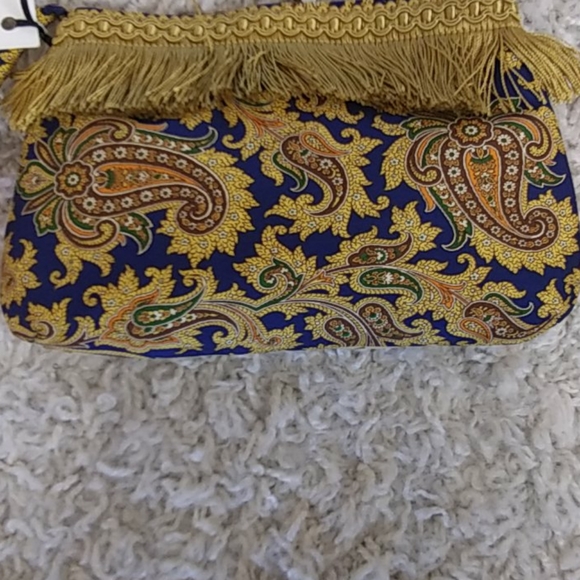 Alfani Mini Bag. - Picture 3 of 7